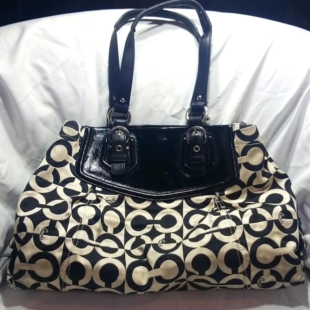 Coach signature canvas handbag NO.K0982-14587. - Picture 10 of 15